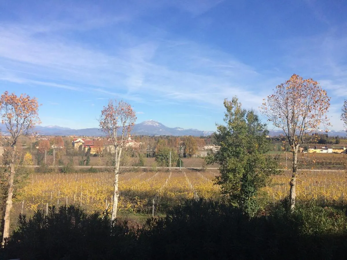 Ingarda Rooms Cavalcaselle 0*,  Italien