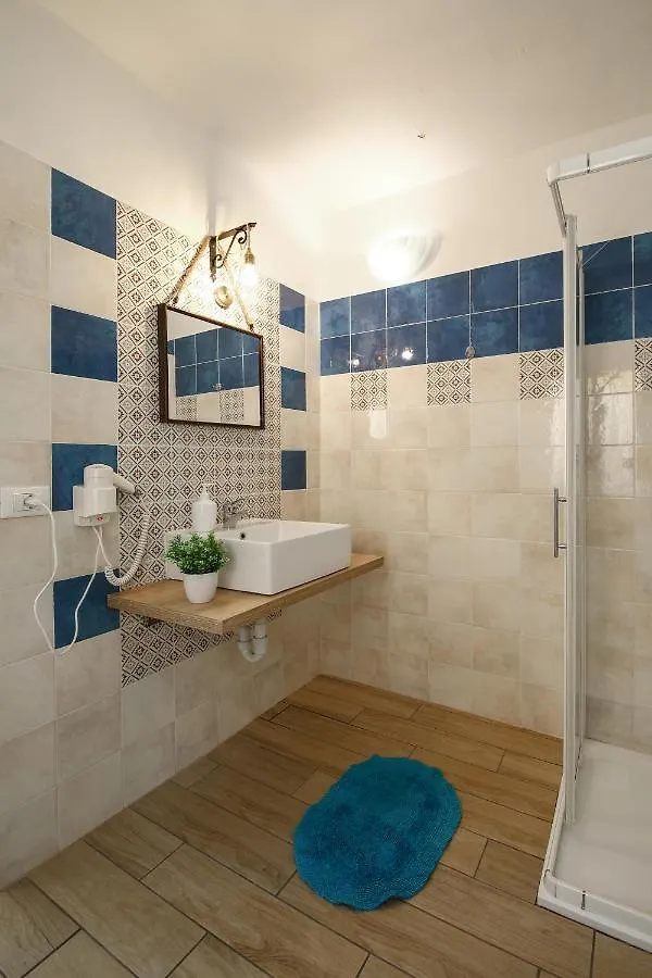 Maison d'hôtes Ingarda Rooms Cavalcaselle Italie