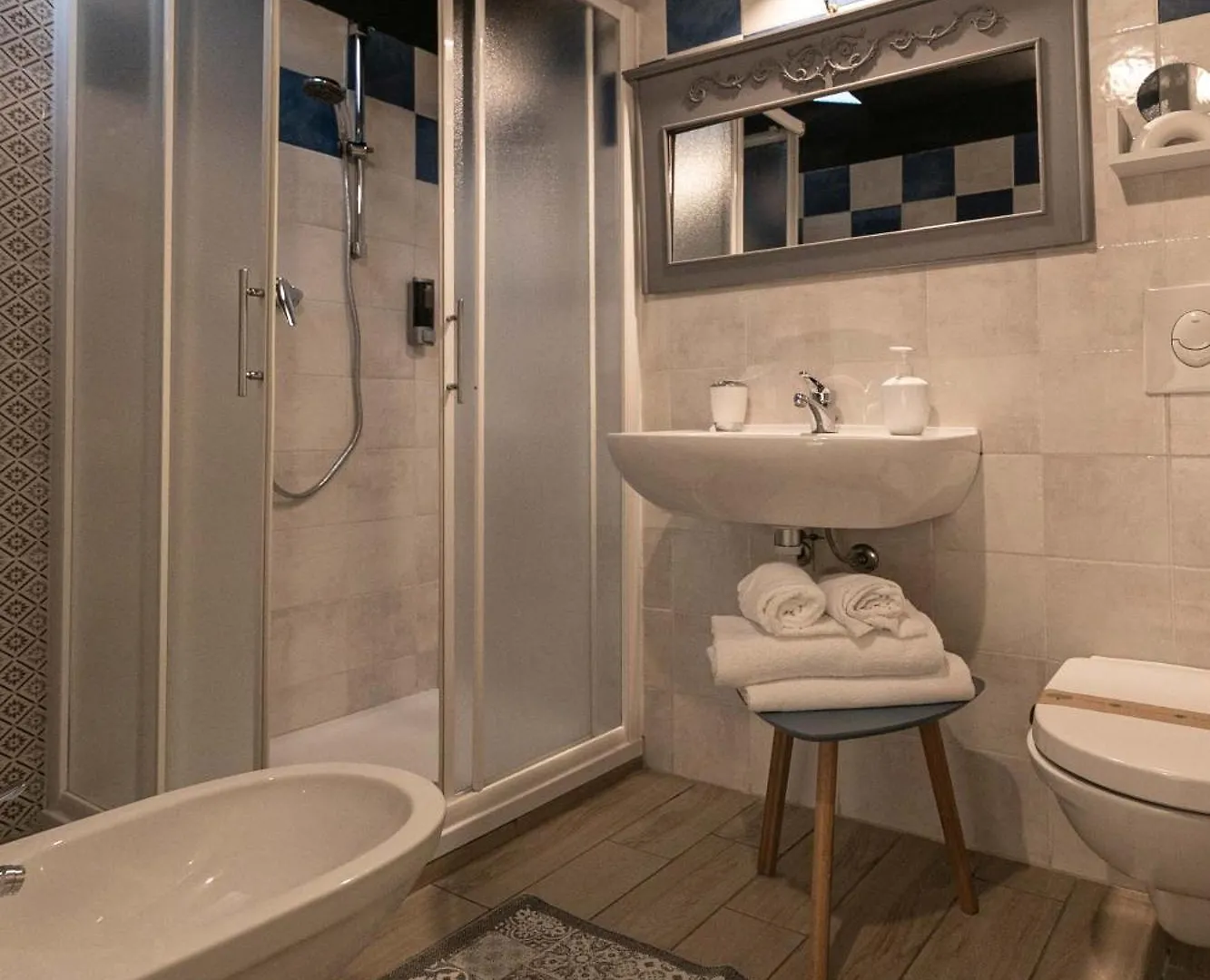 Ingarda Rooms Cavalcaselle 0*,