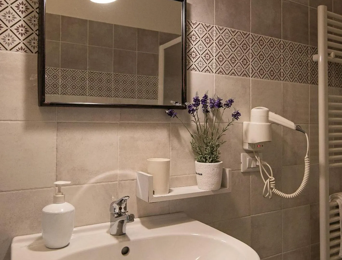 Πανσιόν Ingarda Rooms Cavalcaselle