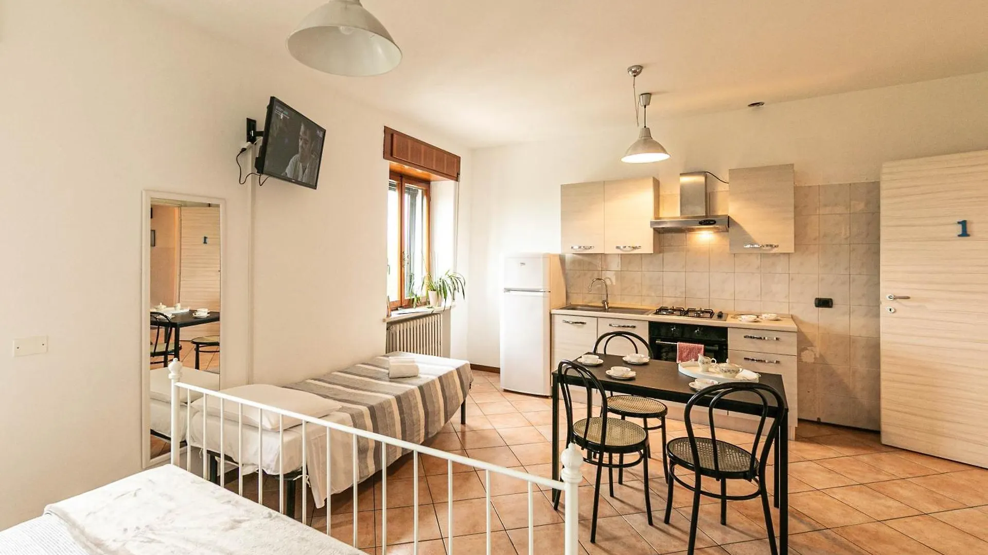 Ingarda Rooms Cavalcaselle Ιταλία
